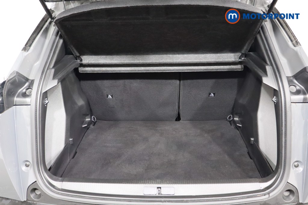 Peugeot 2008 Allure Manual Petrol SUV - Stock Number (1584318) - 17th supplementary image