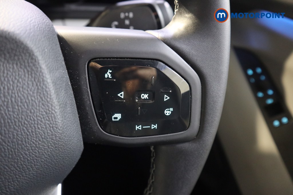 Ford Explorer Premium Automatic Electric SUV - Stock Number (1586078) - 4th supplementary image