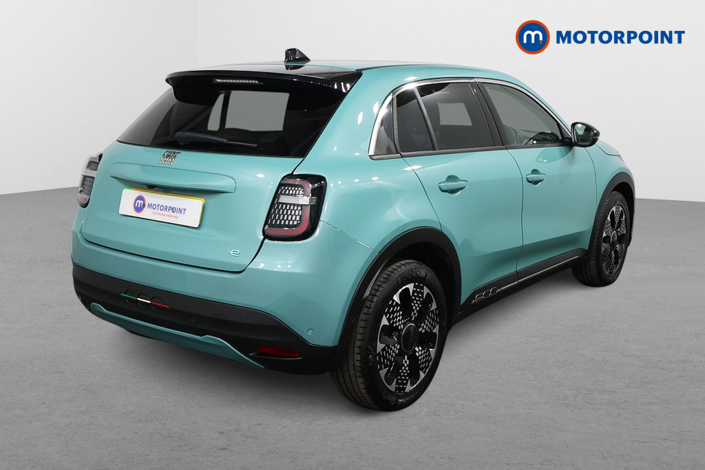Fiat 600 La Prima Automatic Electric SUV - Stock Number (1586444) - Drivers side rear corner