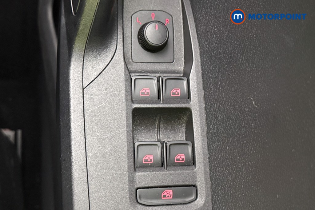 Seat Arona Se Technology Manual Petrol SUV - Stock Number (1587112) - 32nd supplementary image