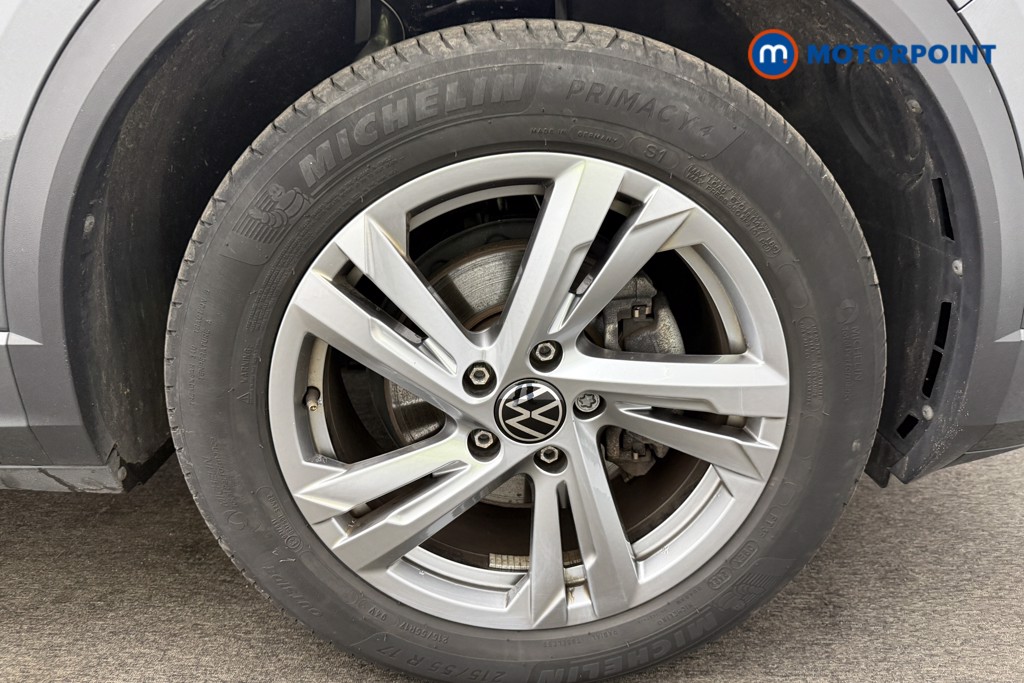 Volkswagen T-Roc R-Line Manual Petrol SUV - Stock Number (1587780) - 14th supplementary image