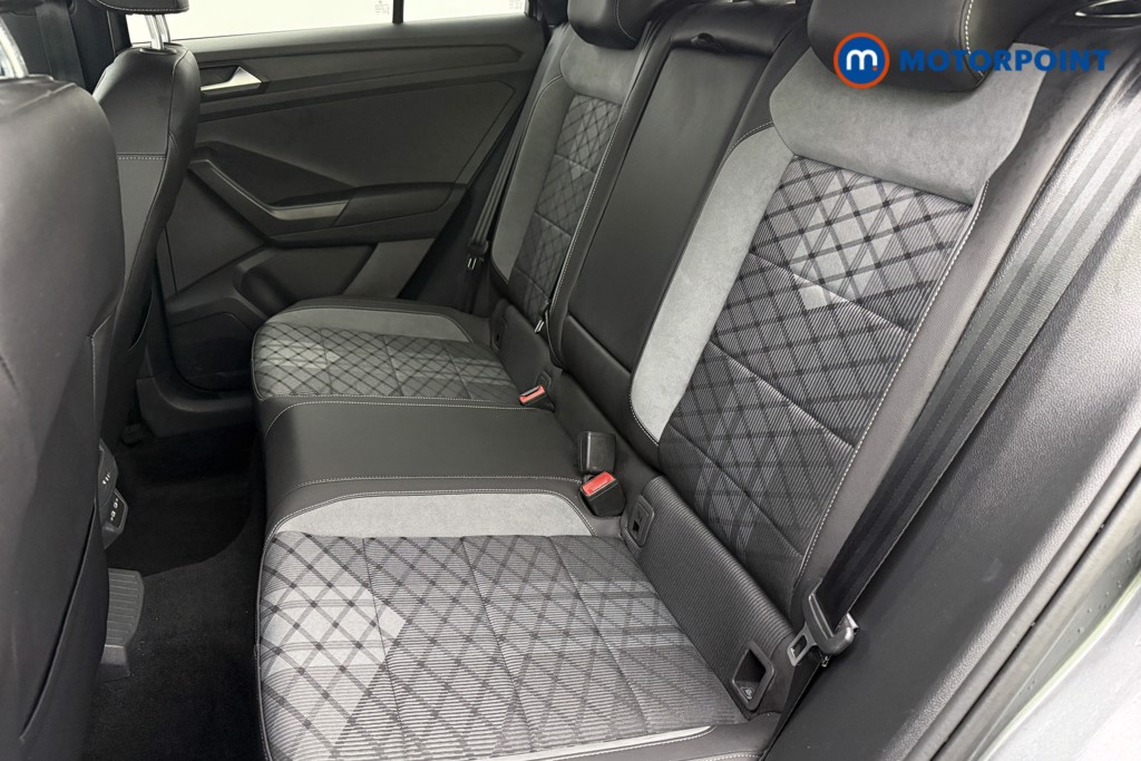 Volkswagen T-Roc R-Line Manual Petrol SUV - Stock Number (1587780) - 16th supplementary image