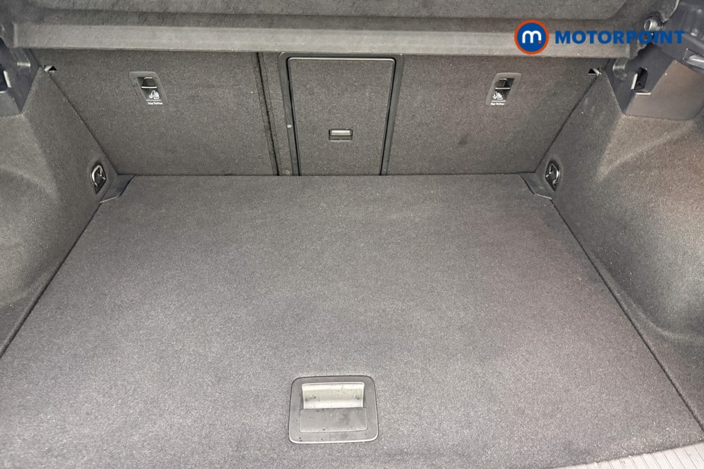 Volkswagen T-Roc R-Line Manual Petrol SUV - Stock Number (1587780) - 18th supplementary image