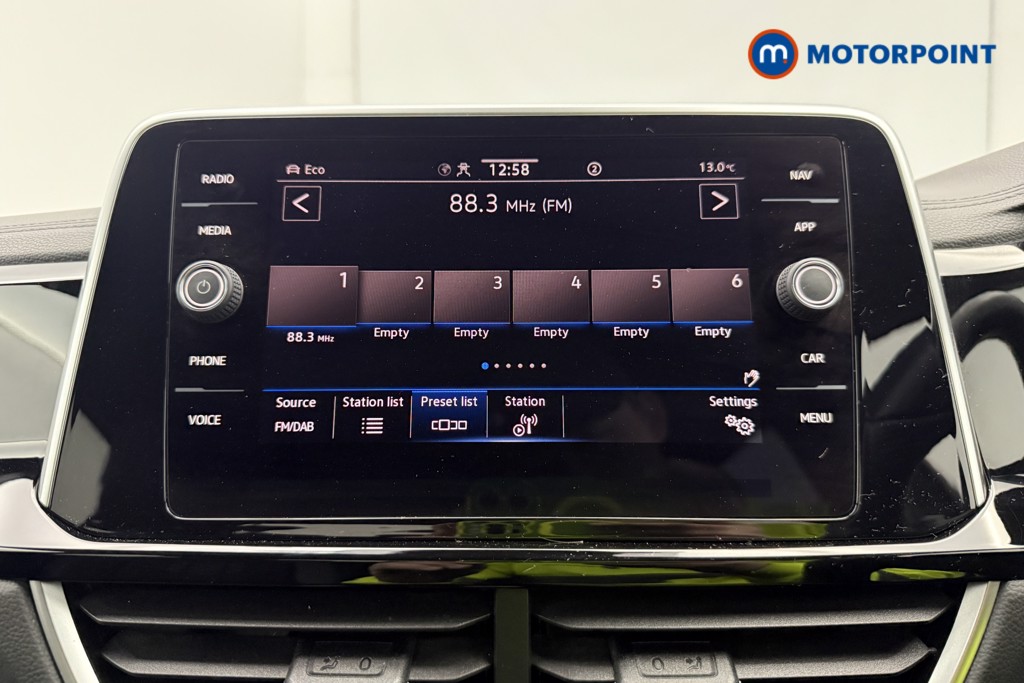 Volkswagen T-Roc R-Line Manual Petrol SUV - Stock Number (1587780) - 26th supplementary image