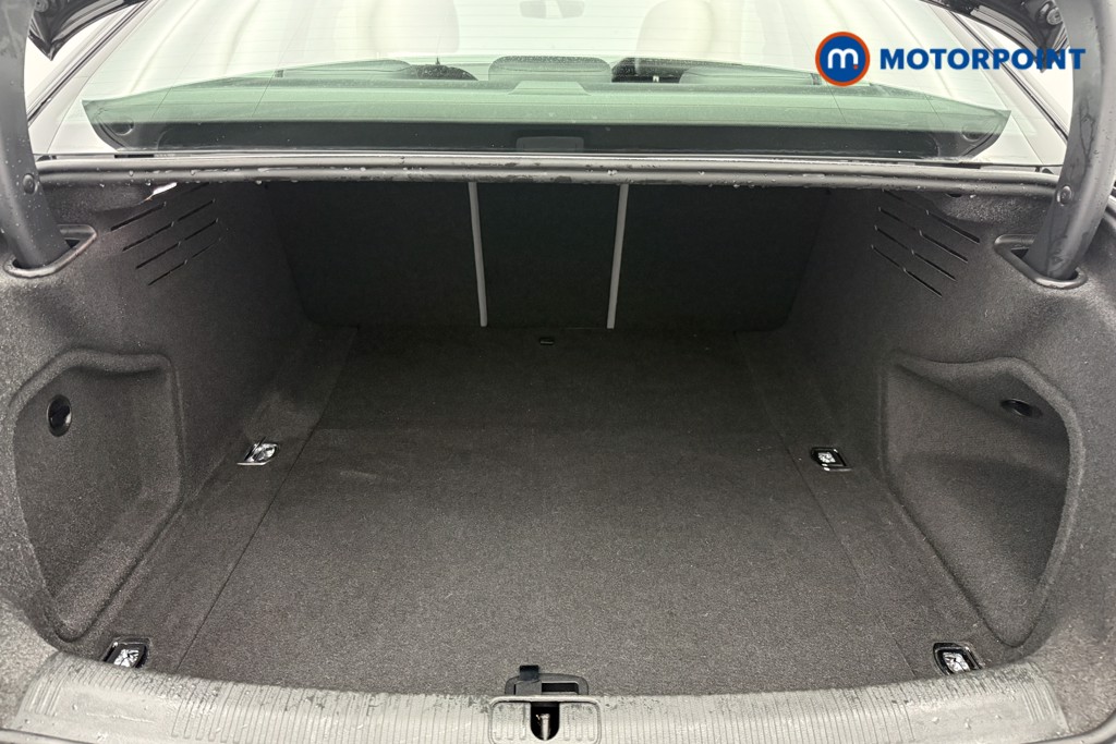 Audi A4 Technik Automatic Petrol Saloon - Stock Number (1587787) - 10th supplementary image