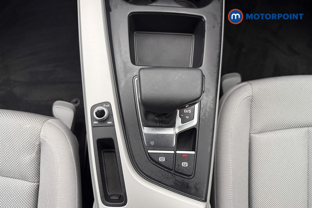 Audi A4 Technik Automatic Petrol Saloon - Stock Number (1587787) - 13th supplementary image