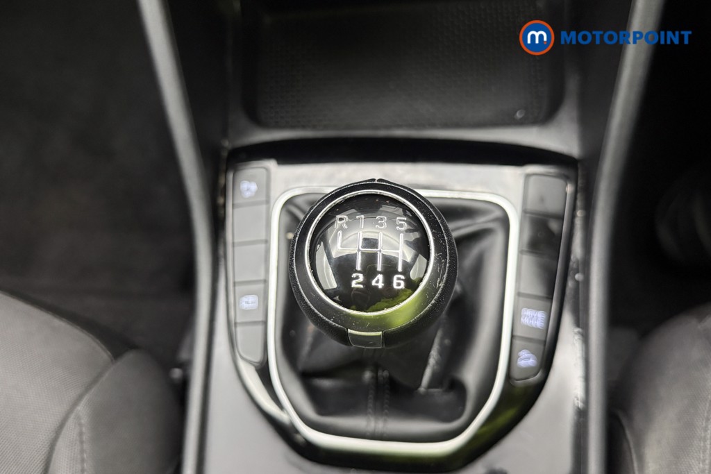 Hyundai Tucson Se Connect Manual Petrol SUV - Stock Number (1587899) - 30th supplementary image