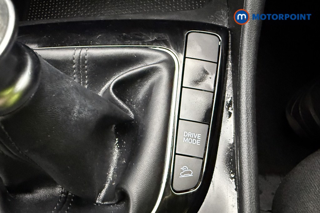 Hyundai Tucson Se Connect Manual Petrol SUV - Stock Number (1587899) - 32nd supplementary image