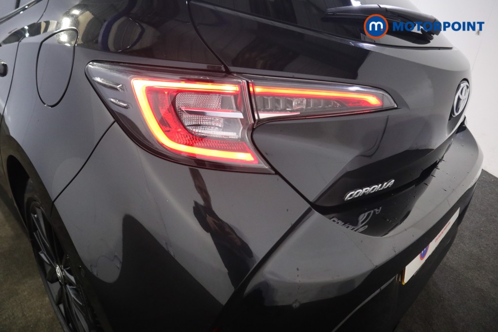 Toyota Corolla Design Automatic Petrol-Electric Hybrid Hatchback - Stock Number (1588019) - 25th supplementary image