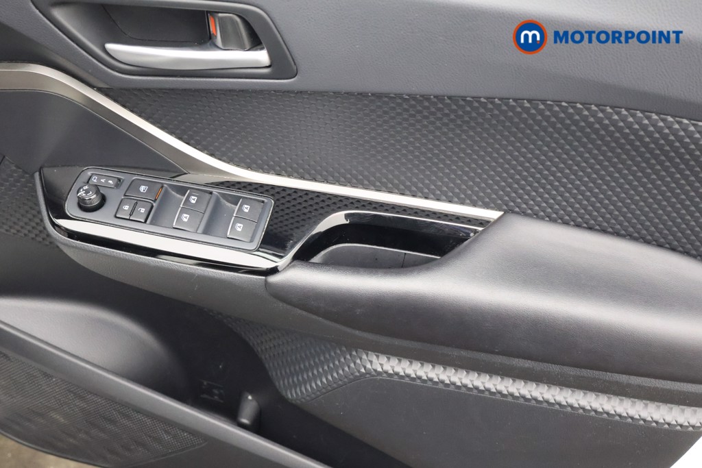 Toyota C-Hr Design Manual Petrol SUV - Stock Number (1588026) - 11th supplementary image