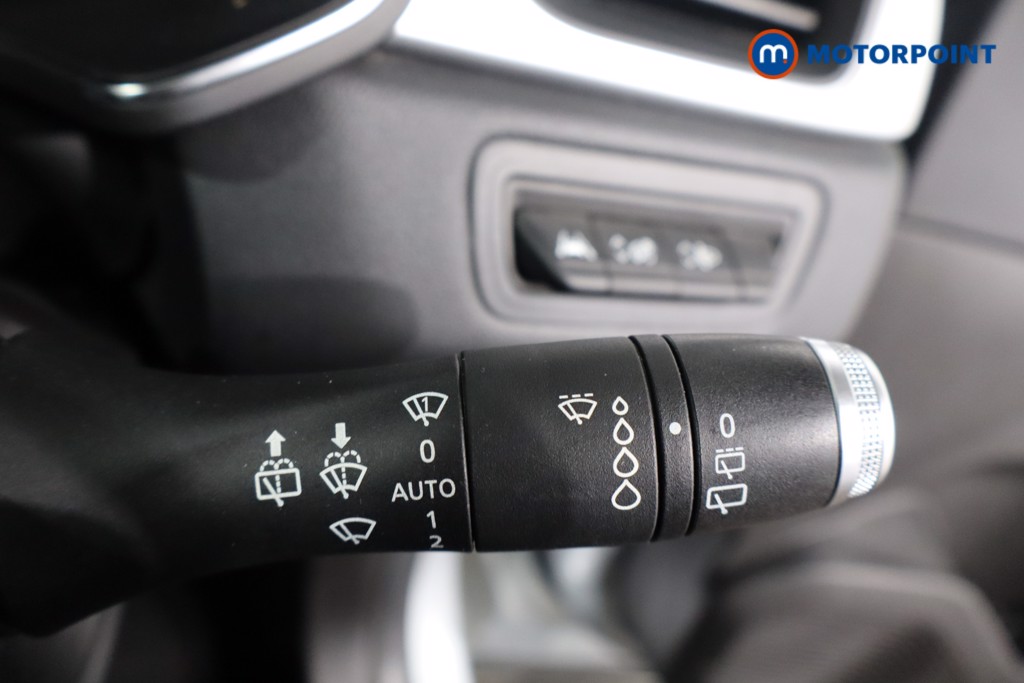 Renault Captur S Edition Automatic Petrol SUV - Stock Number (1588383) - 19th supplementary image