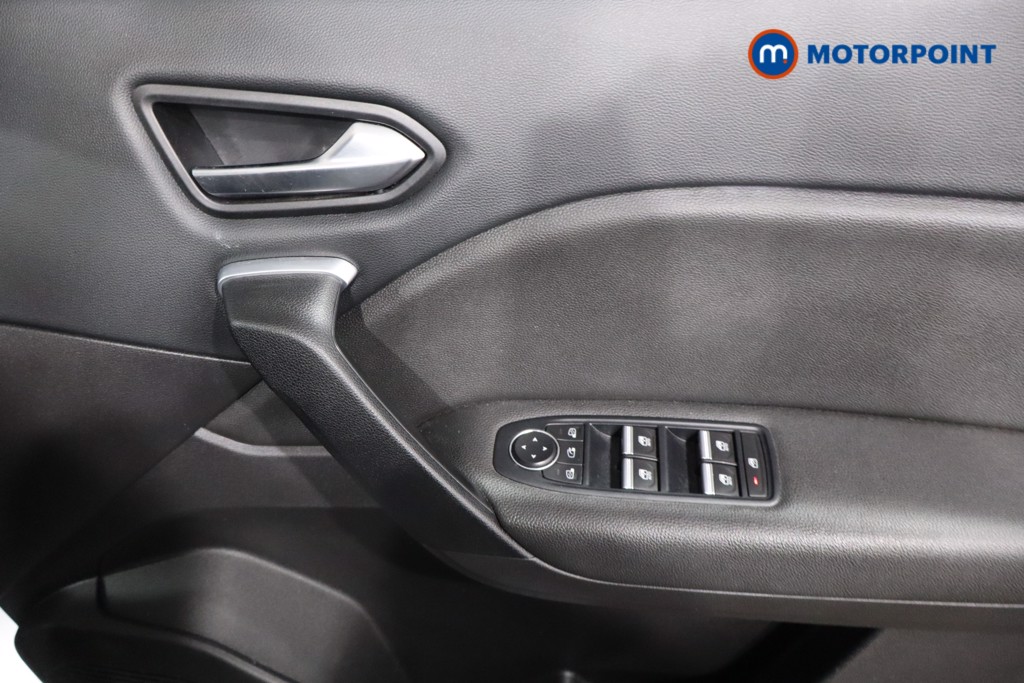 Renault Captur S Edition Automatic Petrol SUV - Stock Number (1588383) - 21st supplementary image