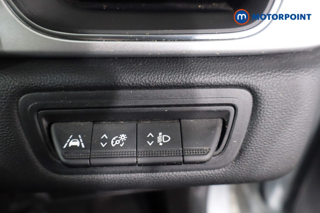 Renault Captur S Edition Automatic Petrol SUV - Stock Number (1588383) - 22nd supplementary image