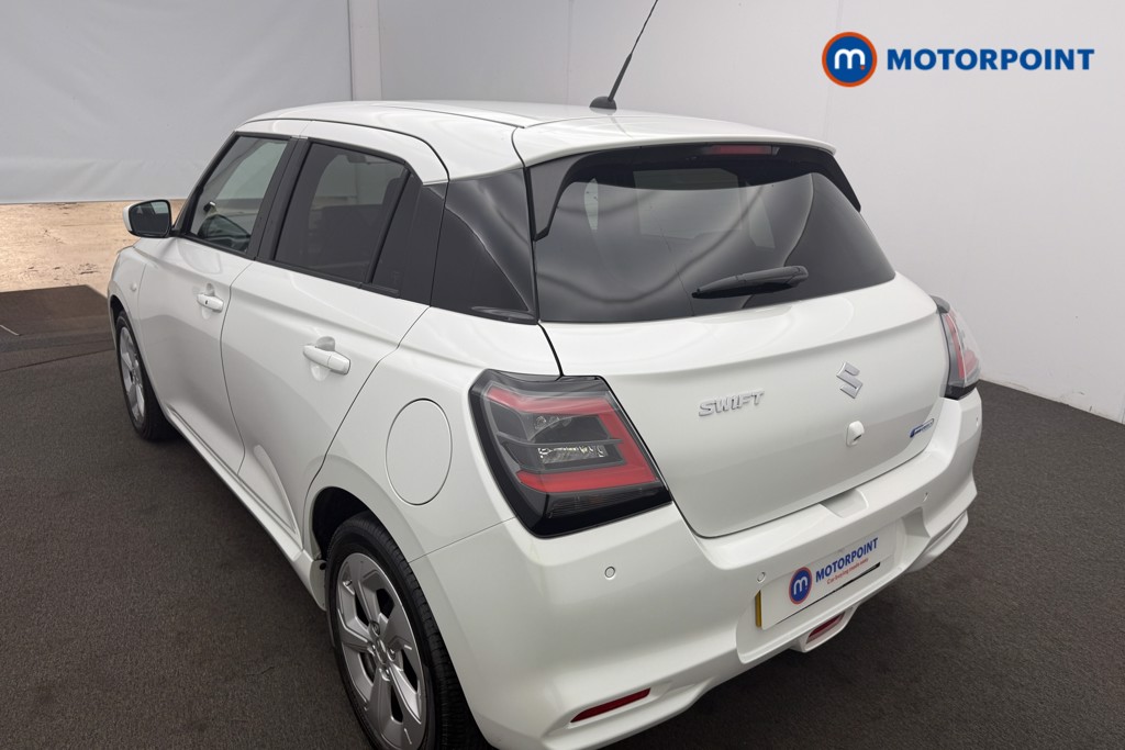 Suzuki Swift Motion Automatic Petrol Hatchback - Stock Number (1588611) - 5th supplementary image