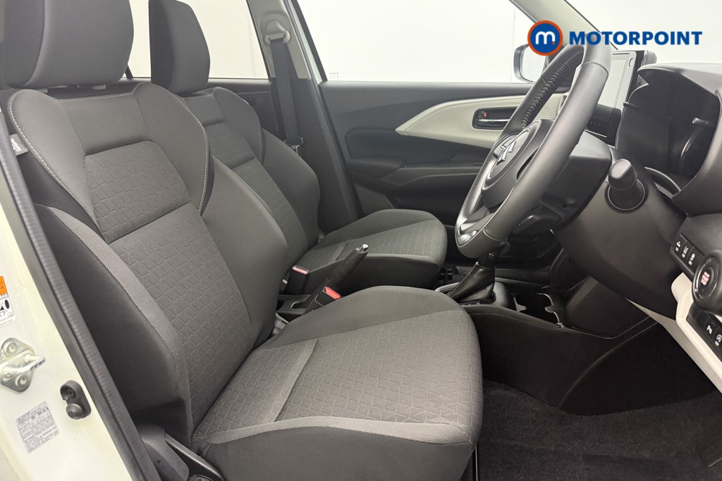 Suzuki Swift Motion Automatic Petrol Hatchback - Stock Number (1588611) - 20th supplementary image