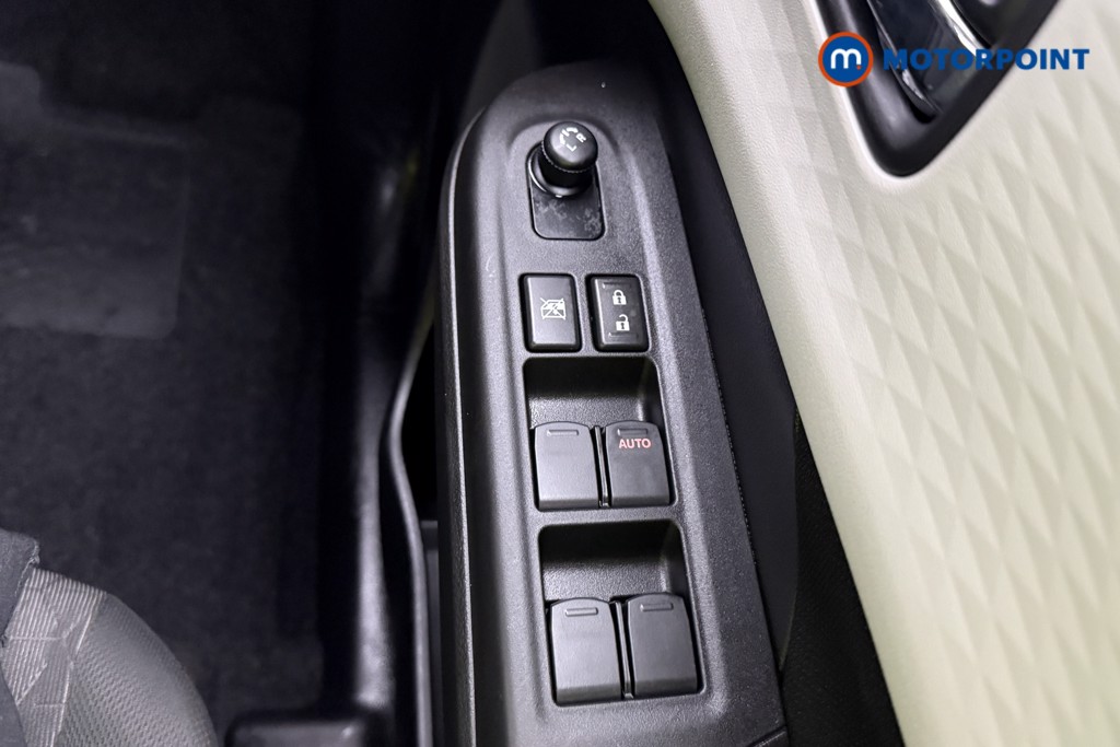 Suzuki Swift Motion Automatic Petrol Hatchback - Stock Number (1588611) - 33rd supplementary image