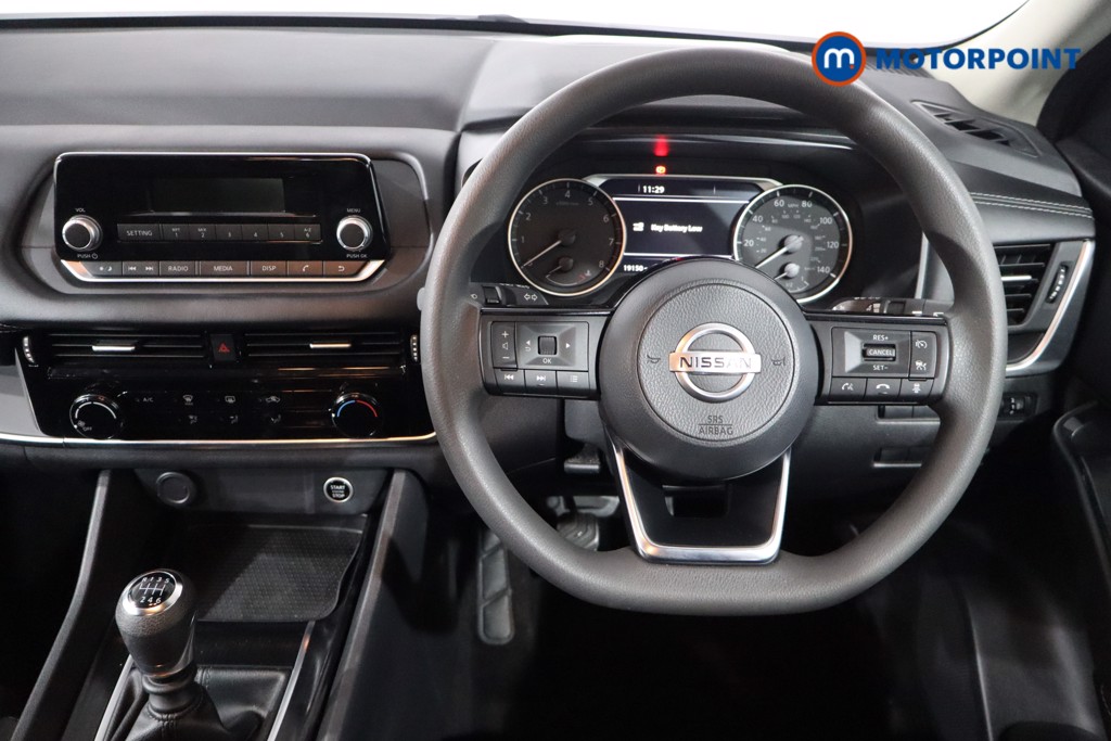 Nissan Qashqai Visia Manual Petrol SUV - Stock Number (1588780) - 3rd supplementary image