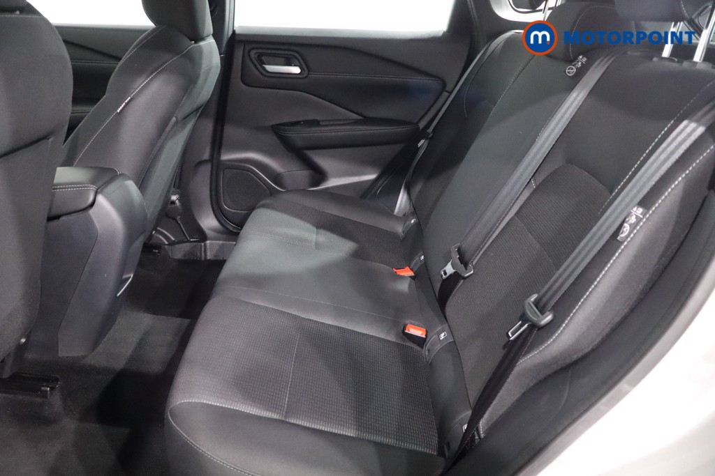 Nissan Qashqai Visia Manual Petrol SUV - Stock Number (1588780) - 5th supplementary image