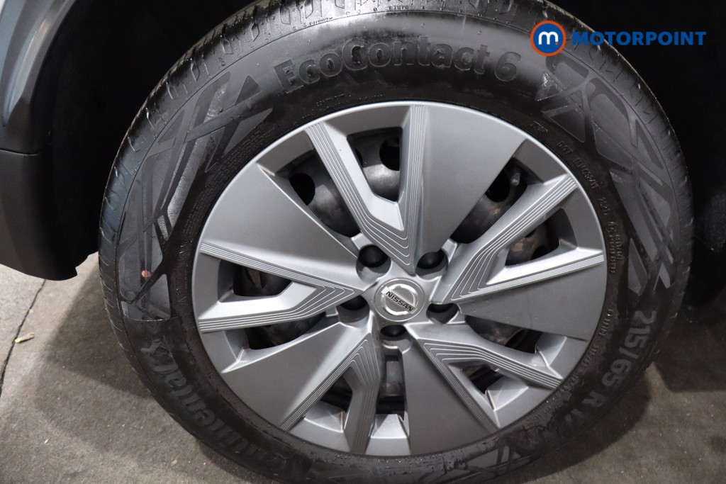 Nissan Qashqai Visia Manual Petrol SUV - Stock Number (1588780) - 9th supplementary image