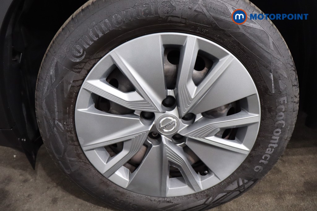 Nissan Qashqai Visia Manual Petrol SUV - Stock Number (1588780) - 11th supplementary image