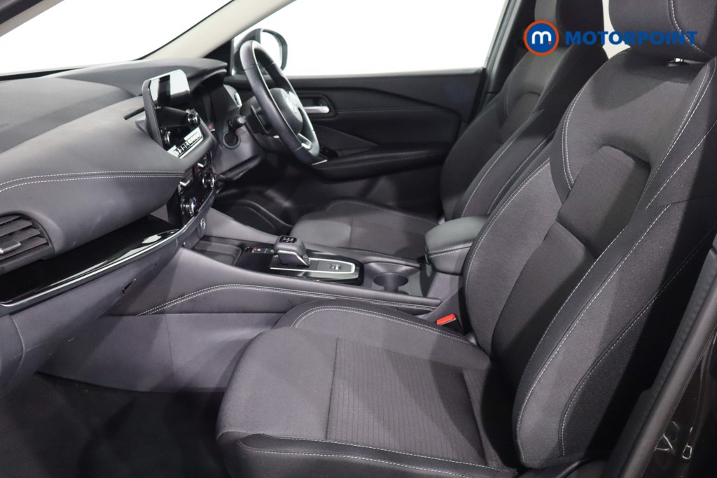 Nissan Qashqai N-Connecta Automatic Petrol SUV - Stock Number (1588781) - 4th supplementary image