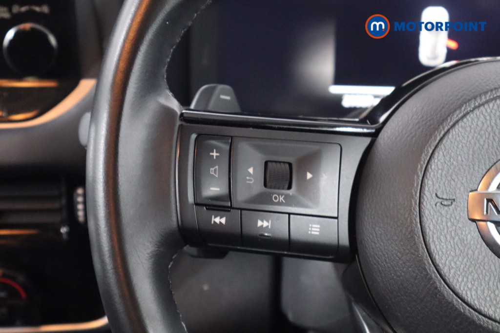 Nissan Qashqai N-Connecta Automatic Petrol SUV - Stock Number (1588781) - 7th supplementary image