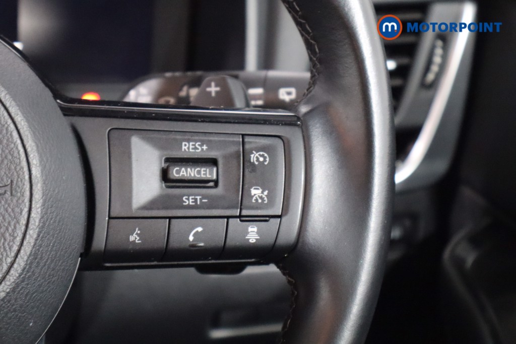 Nissan Qashqai N-Connecta Automatic Petrol SUV - Stock Number (1588781) - 8th supplementary image