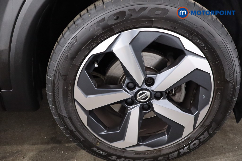 Nissan Qashqai N-Connecta Automatic Petrol SUV - Stock Number (1588781) - 10th supplementary image