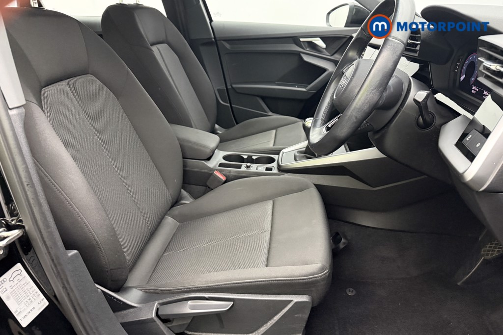 Audi A3 Technik Manual Petrol Hatchback - Stock Number (1588795) - 20th supplementary image