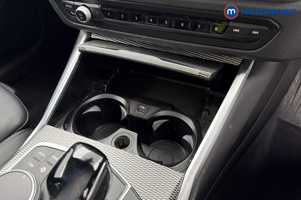 BMW 3 Series M Sport Automatic Petrol Plug-In Hybrid Saloon - Stock Number (1588863) - 14th supplementary image