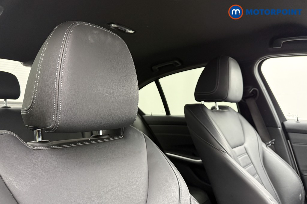 BMW 3 Series M Sport Automatic Petrol Plug-In Hybrid Saloon - Stock Number (1588863) - 24th supplementary image