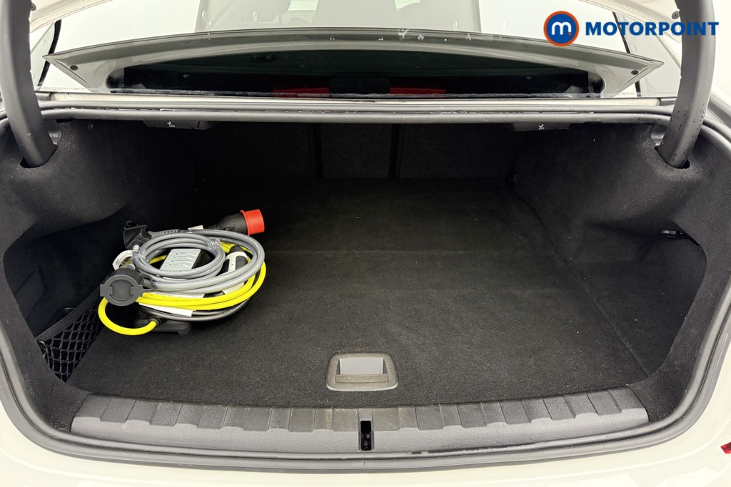 BMW 3 Series M Sport Automatic Petrol Plug-In Hybrid Saloon - Stock Number (1588863) - 31st supplementary image