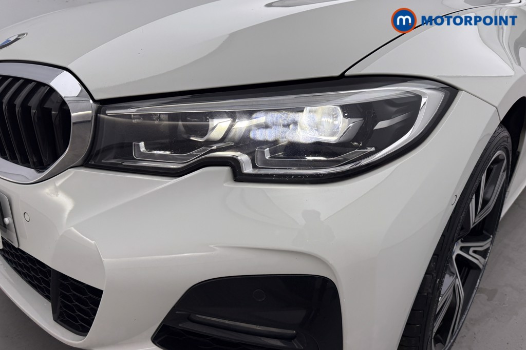 BMW 3 Series M Sport Automatic Petrol Plug-In Hybrid Saloon - Stock Number (1588863) - 35th supplementary image