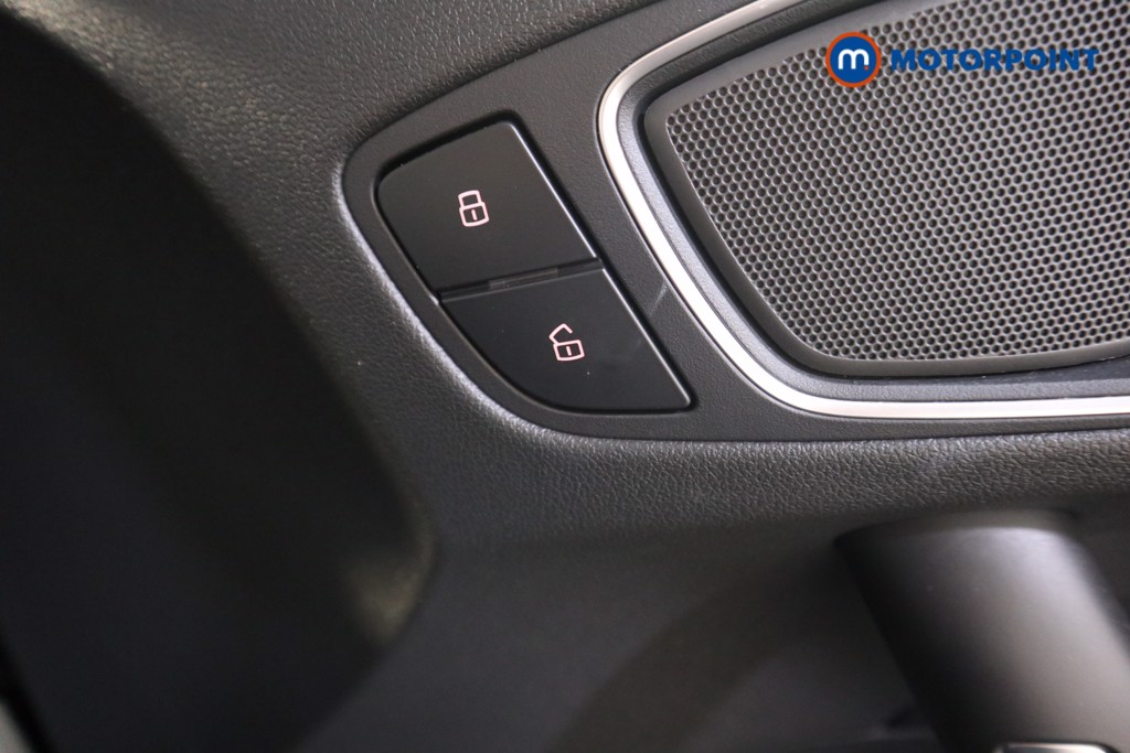 Audi A1 S Line Nav Manual Petrol Hatchback - Stock Number (1589046) - 27th supplementary image