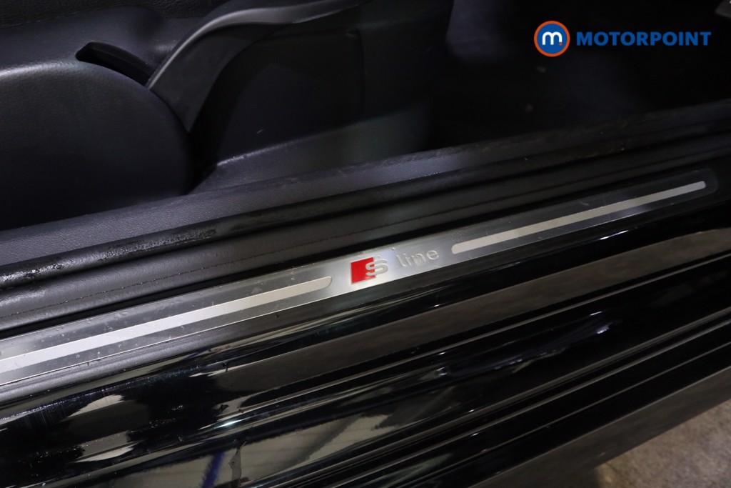 Audi A1 S Line Nav Manual Petrol Hatchback - Stock Number (1589046) - 31st supplementary image