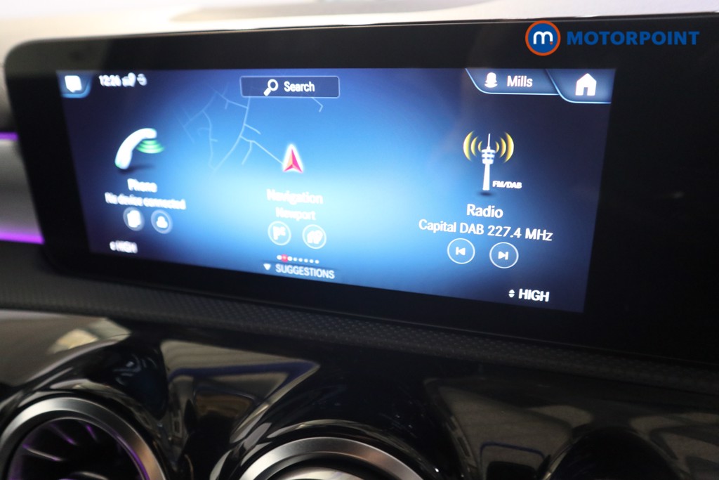 Mercedes-Benz A Class Amg Line Executive Edition Automatic Petrol Hatchback - Stock Number (1589096) - 7th supplementary image