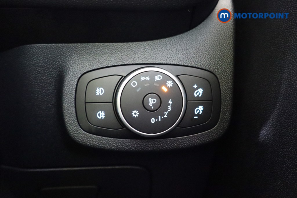 Ford Fiesta Trend Manual Petrol Hatchback - Stock Number (1589266) - 7th supplementary image