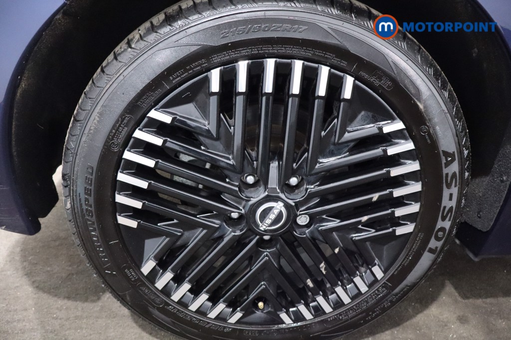 Nissan Leaf N-Connecta Automatic Electric Hatchback - Stock Number (1589316) - 9th supplementary image