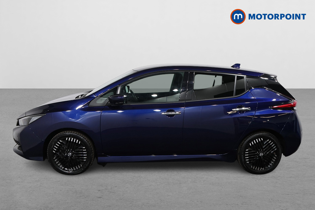 Nissan Leaf N-Connecta Automatic Electric Hatchback - Stock Number (1589316) - Passenger side