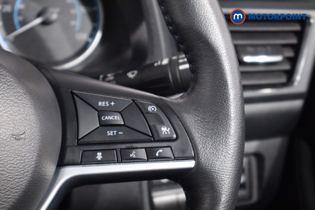 Nissan Leaf N-Connecta Automatic Electric Hatchback - Stock Number (1589533) - 8th supplementary image