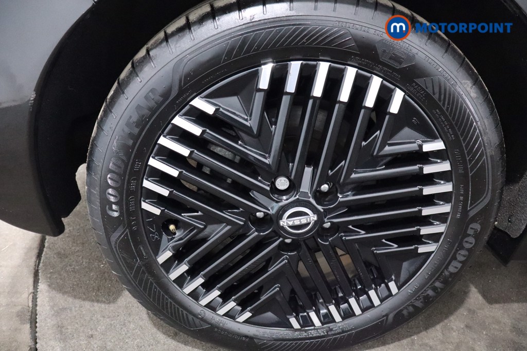 Nissan Leaf N-Connecta Automatic Electric Hatchback - Stock Number (1589533) - 9th supplementary image