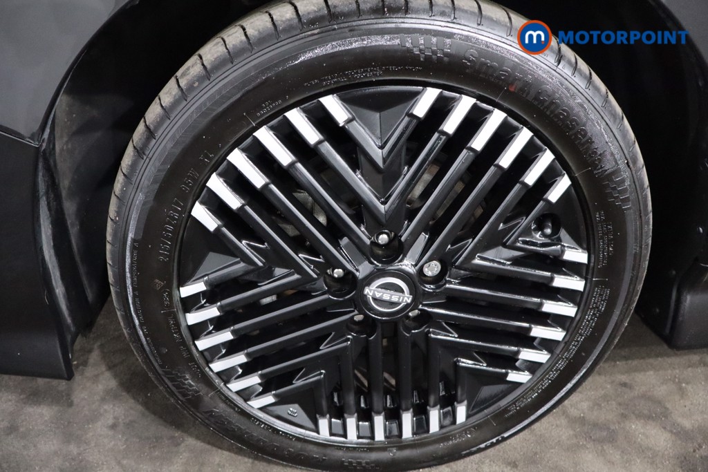 Nissan Leaf N-Connecta Automatic Electric Hatchback - Stock Number (1589533) - 11th supplementary image