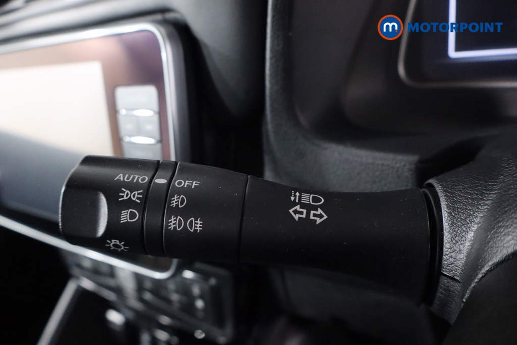 Nissan Leaf N-Connecta Automatic Electric Hatchback - Stock Number (1589533) - 19th supplementary image