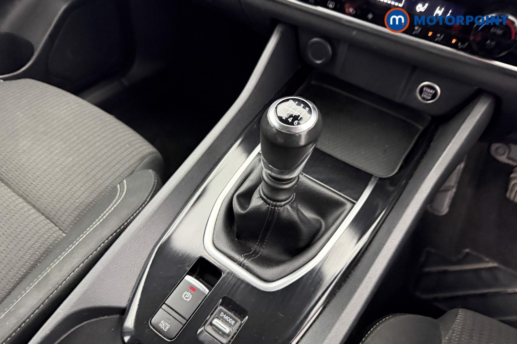 Nissan Qashqai Acenta Premium Manual Petrol SUV - Stock Number (1589564) - 10th supplementary image