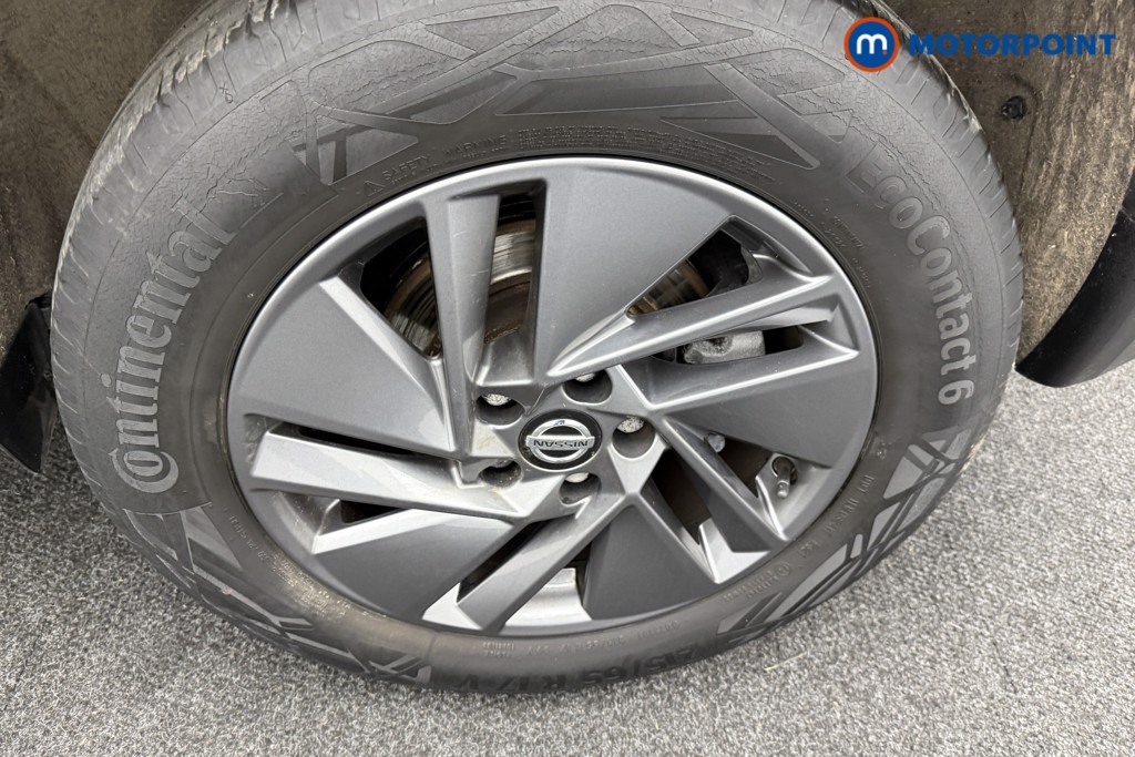 Nissan Qashqai Acenta Premium Manual Petrol SUV - Stock Number (1589564) - 28th supplementary image