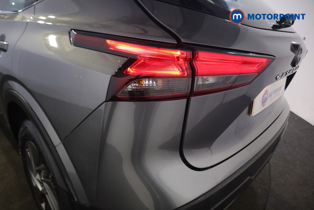 Nissan Qashqai Acenta Premium Manual Petrol SUV - Stock Number (1589734) - 24th supplementary image