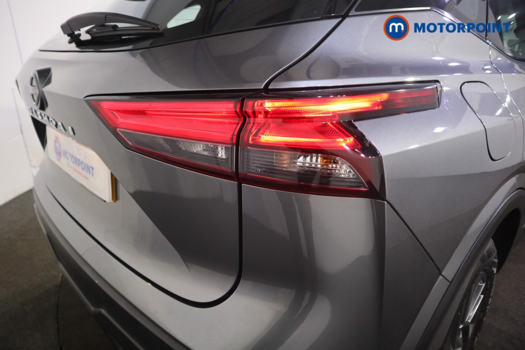 Nissan Qashqai Acenta Premium Manual Petrol SUV - Stock Number (1589734) - 25th supplementary image