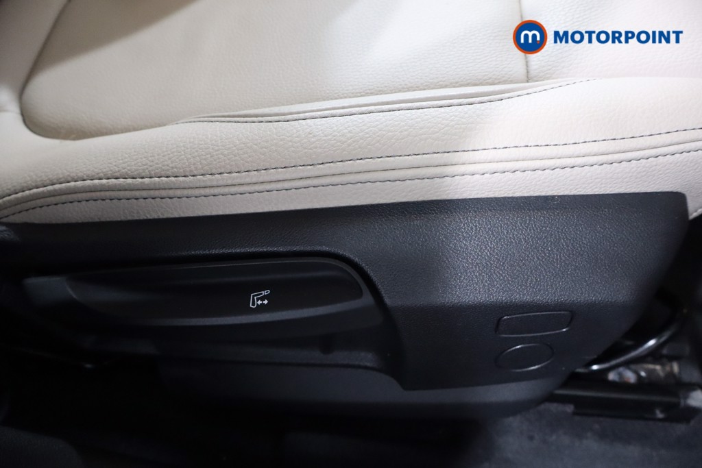 BMW X1 Xline Automatic Diesel SUV - Stock Number (1589851) - 23rd supplementary image