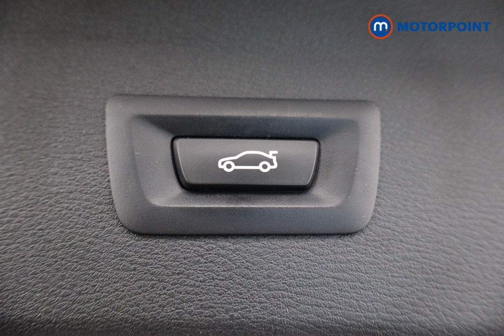 BMW X1 Xline Automatic Diesel SUV - Stock Number (1589851) - 39th supplementary image