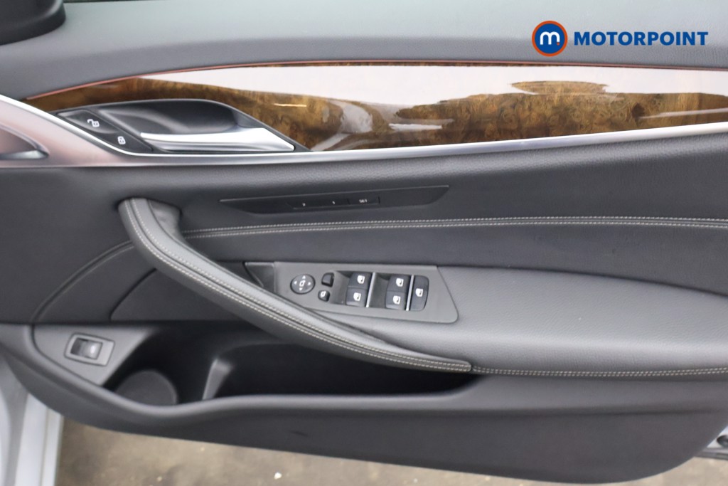 BMW 5 Series SE Automatic Diesel Estate - Stock Number (1589873) - 14th supplementary image